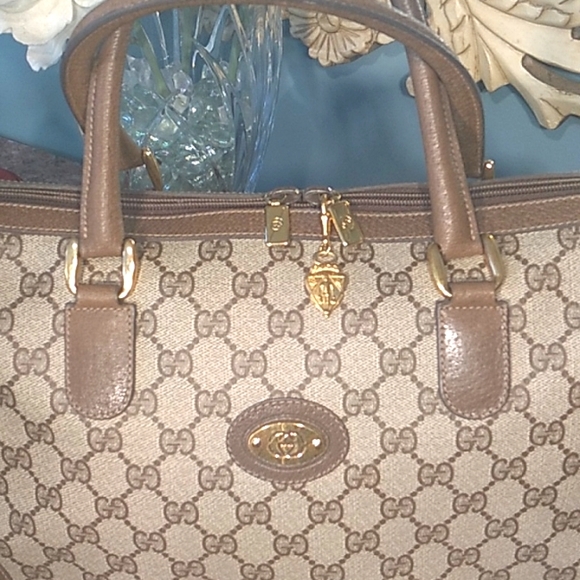 RARE GUCCI~GG~ HANDBAG with SHOULDER STRAP~BROWN - Picture 10 of 15